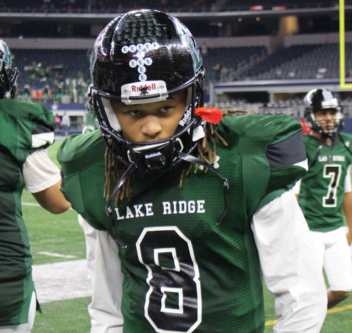 Jett Duffey on the sidelines at AT&T Stadium in Arlington during 2015 state playoff action.