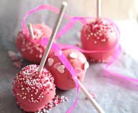 Valentines Day Oreo cake balls