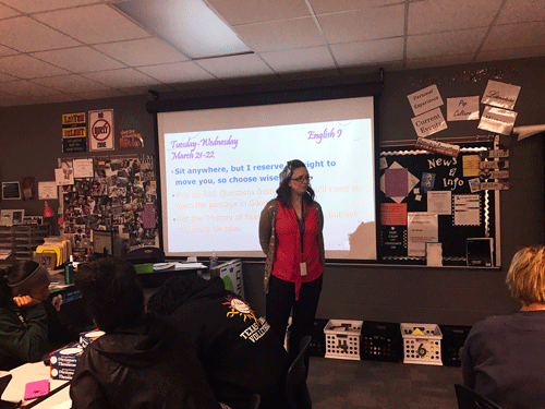 Mrs. Monajami teaches her English I class. Photo by Micah Tolton