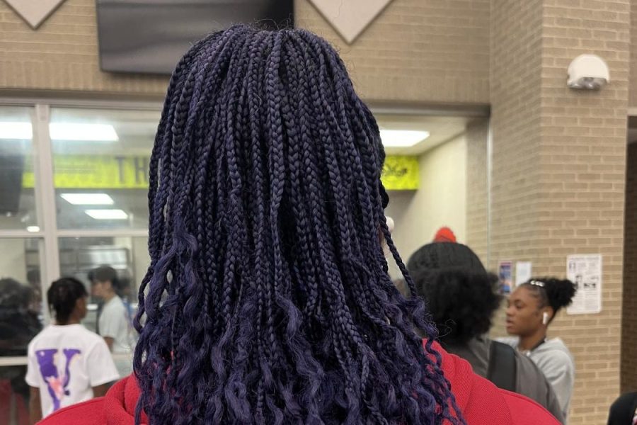 Lake Ridge student shows off their hair style for a picture. Photo courtesy of Tyler Quisenberry (ENN Staff)